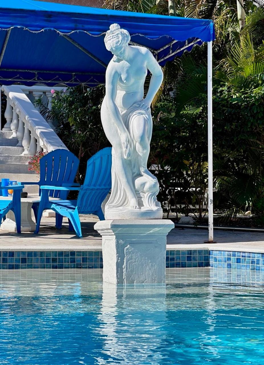 Sun Caraibes Villa Orient Bay Екстериор снимка
